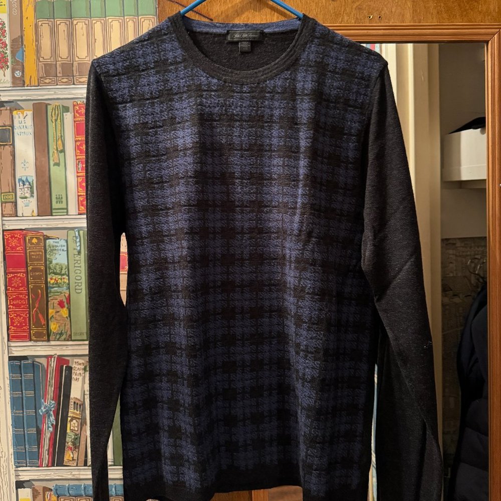 Saks Fifth Avenue Blue Check Sweater - Size M